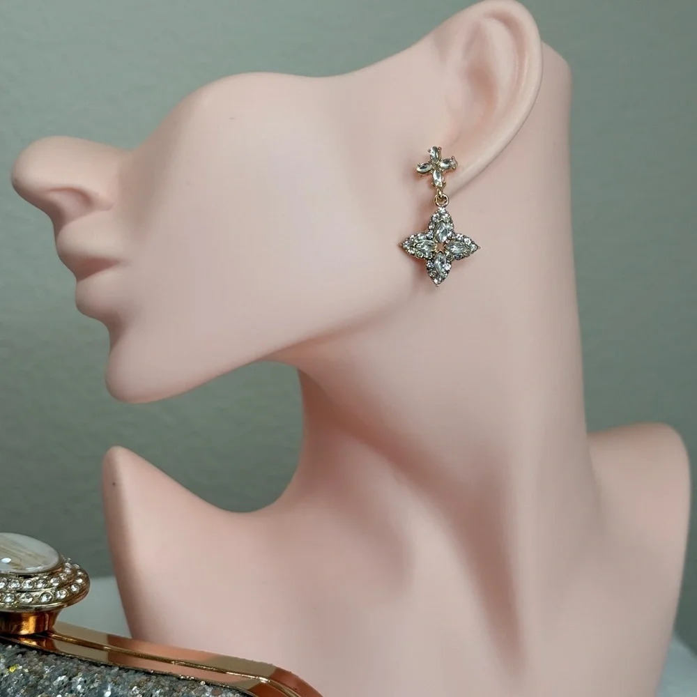 Elegant Gold and Silver Cross Earrings - Picture 3 of 8